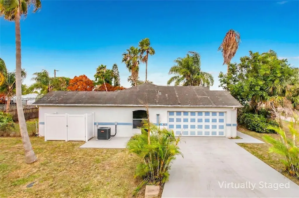 701 SW Amber Terrace Port St. Lucie FL 34953