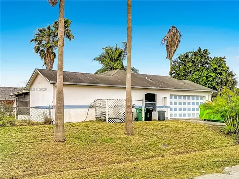 701 SW Amber Terrace Port St. Lucie FL 34953