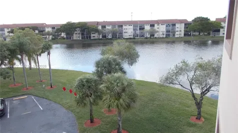 13705 SW 12th Street Pembroke Pines FL 33027