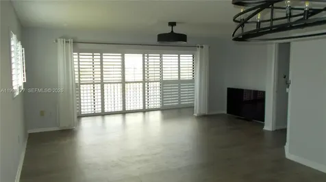 13705 SW 12th Street Pembroke Pines FL 33027