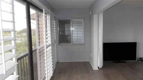 13705 SW 12th Street Pembroke Pines FL 33027