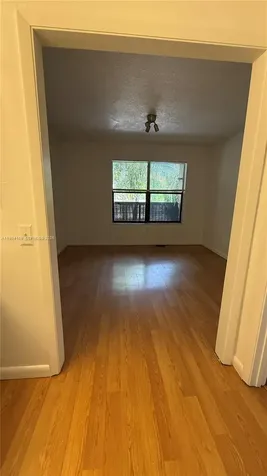 4221 W Mcnab Road Pompano Beach FL 33069