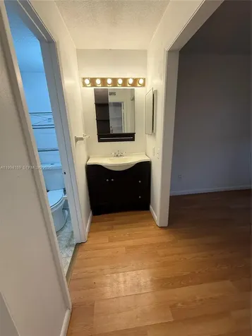 4221 W Mcnab Road Pompano Beach FL 33069