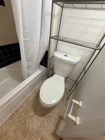 4221 W Mcnab Road Pompano Beach FL 33069