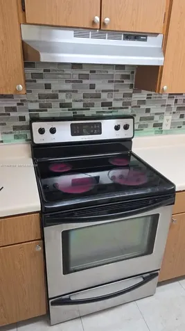 4221 W Mcnab Road Pompano Beach FL 33069