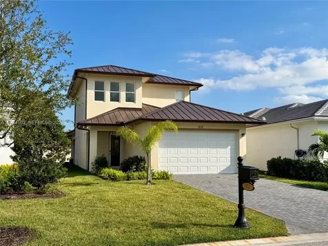 312 SE Via Sangro Port St. Lucie FL 34952