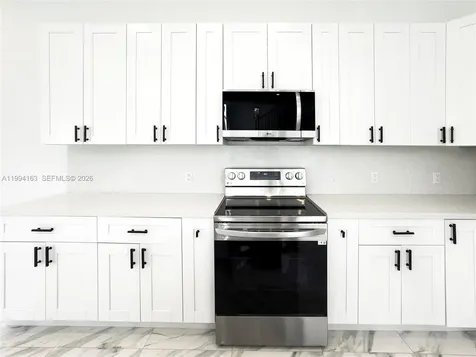 312 SE Via Sangro Port St. Lucie FL 34952