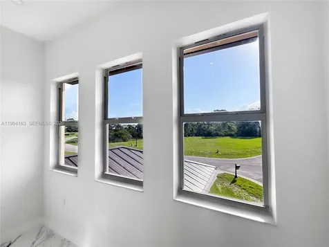 312 SE Via Sangro Port St. Lucie FL 34952