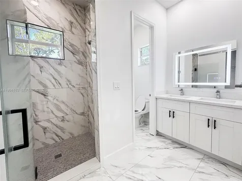 312 SE Via Sangro Port St. Lucie FL 34952
