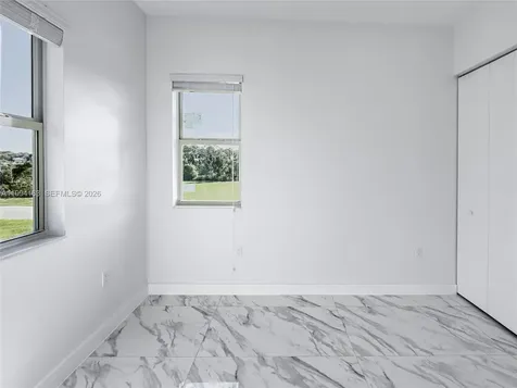 312 SE Via Sangro Port St. Lucie FL 34952