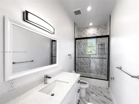 312 SE Via Sangro Port St. Lucie FL 34952