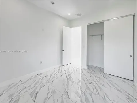 312 SE Via Sangro Port St. Lucie FL 34952