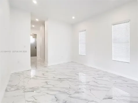 312 SE Via Sangro Port St. Lucie FL 34952