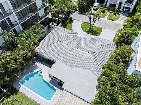 3551 E Glencoe Street Miami FL 33133