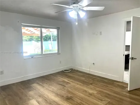 3551 E Glencoe Street Miami FL 33133