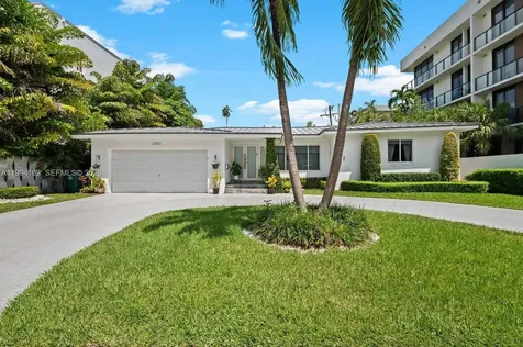 3551 E Glencoe Street Miami FL 33133