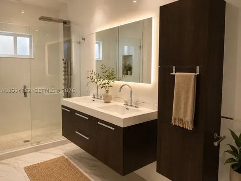 3551 E Glencoe Street Miami FL 33133