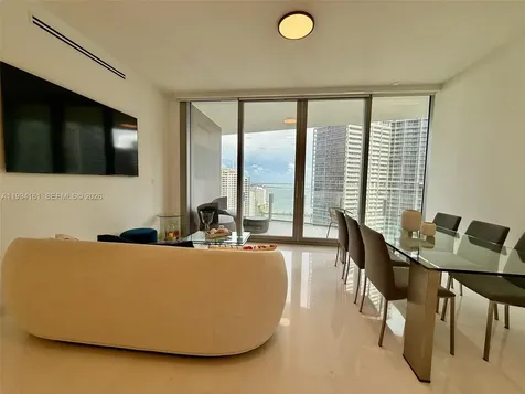 300 Biscayne Boulevard Way Miami FL 33131