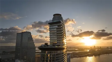 300 Biscayne Boulevard Way Miami FL 33131