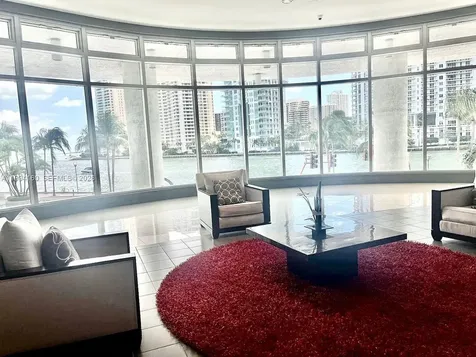 300 S Biscayne Boulevard Miami FL 33131