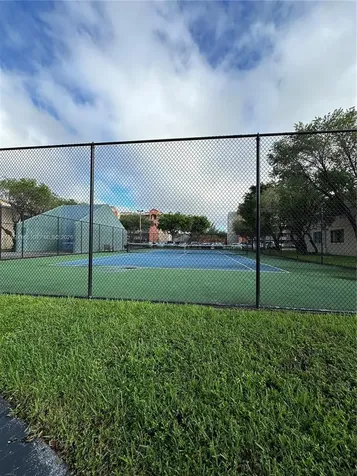 10245 NW 9th Street Circle Miami FL 33172