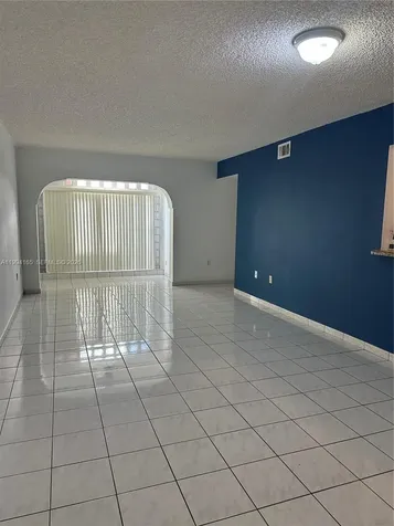 10245 NW 9th Street Circle Miami FL 33172