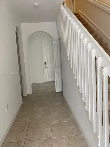 17001 SW 90th Terrace Miami FL 33196
