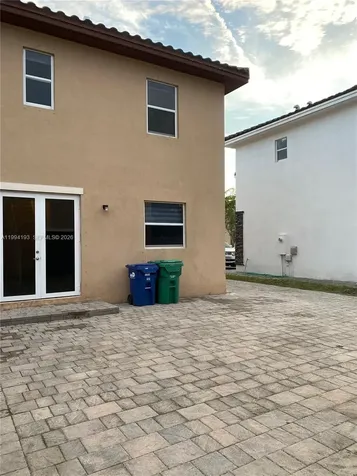 17001 SW 90th Terrace Miami FL 33196