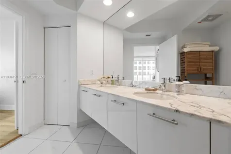 500 Brickell Avenue Miami FL 33131