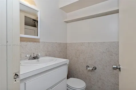 5415 NW 27th Street Lauderhill FL 33313