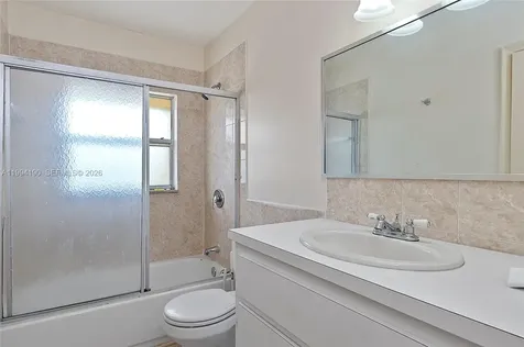 5415 NW 27th Street Lauderhill FL 33313
