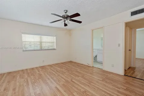 5415 NW 27th Street Lauderhill FL 33313