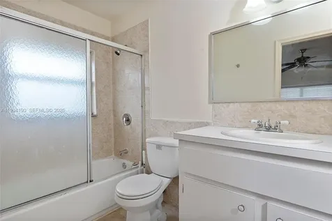 5415 NW 27th Street Lauderhill FL 33313