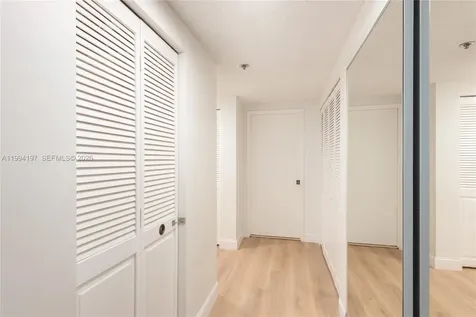 251 Crandon Boulevard Key Biscayne FL 33149