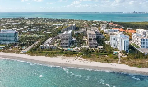 251 Crandon Boulevard Key Biscayne FL 33149