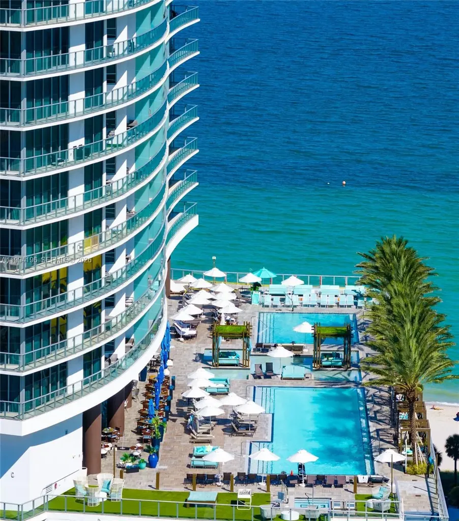 4111 S Ocean Drive Hollywood FL 33019