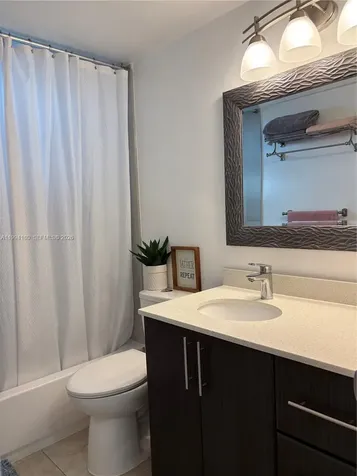 1551 N 12th Court Hollywood FL 33019