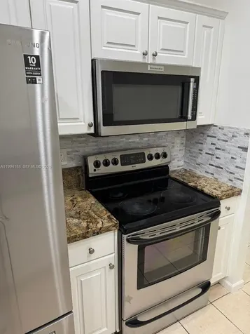 650 NW 170th Terrace Pembroke Pines FL 33028