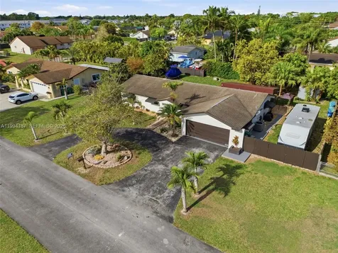 28500 SW 161st Avenue Homestead FL 33033