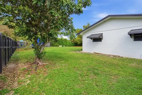 28500 SW 161st Avenue Homestead FL 33033