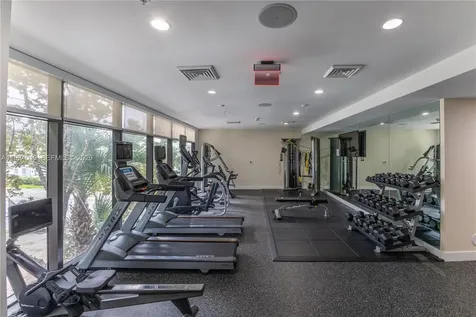 10201 E Bay Harbor Drive Bay Harbor Islands FL 33154