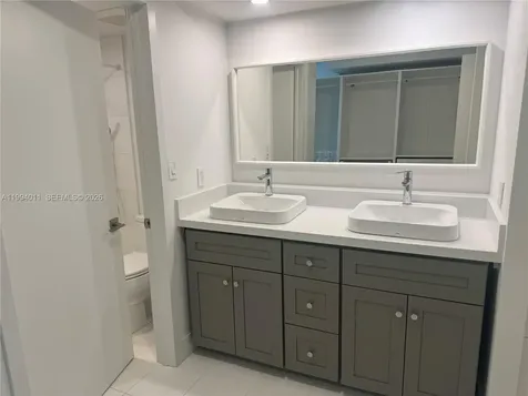 20505 E Country Club Drive Aventura FL 33180