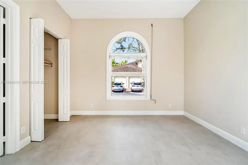 920 Captiva Drive Hollywood FL 33019