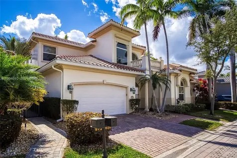 920 Captiva Drive Hollywood FL 33019