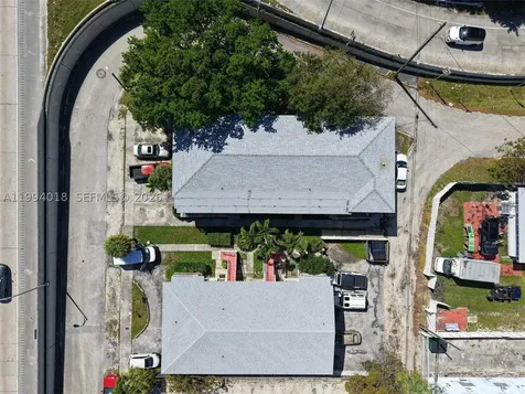 433 NE 37th Street Miami FL 33137