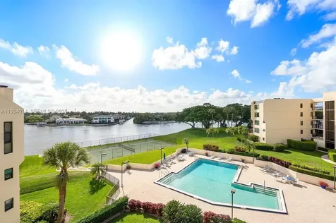 364 Golfview Road North Palm Beach FL 33408