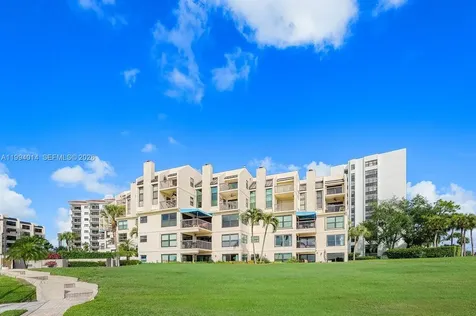 364 Golfview Road North Palm Beach FL 33408
