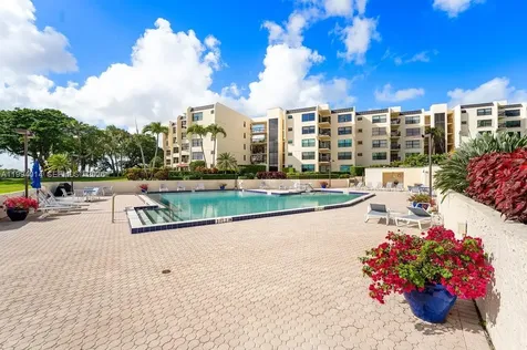 364 Golfview Road North Palm Beach FL 33408