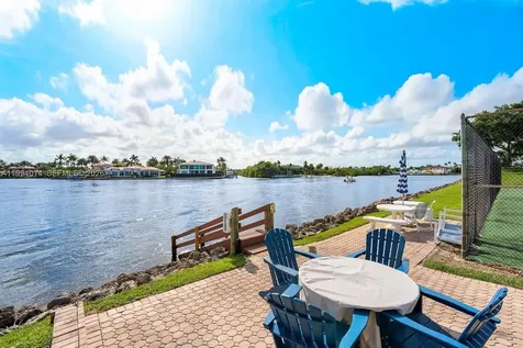 364 Golfview Road North Palm Beach FL 33408