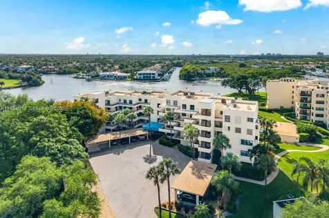 364 Golfview Road North Palm Beach FL 33408